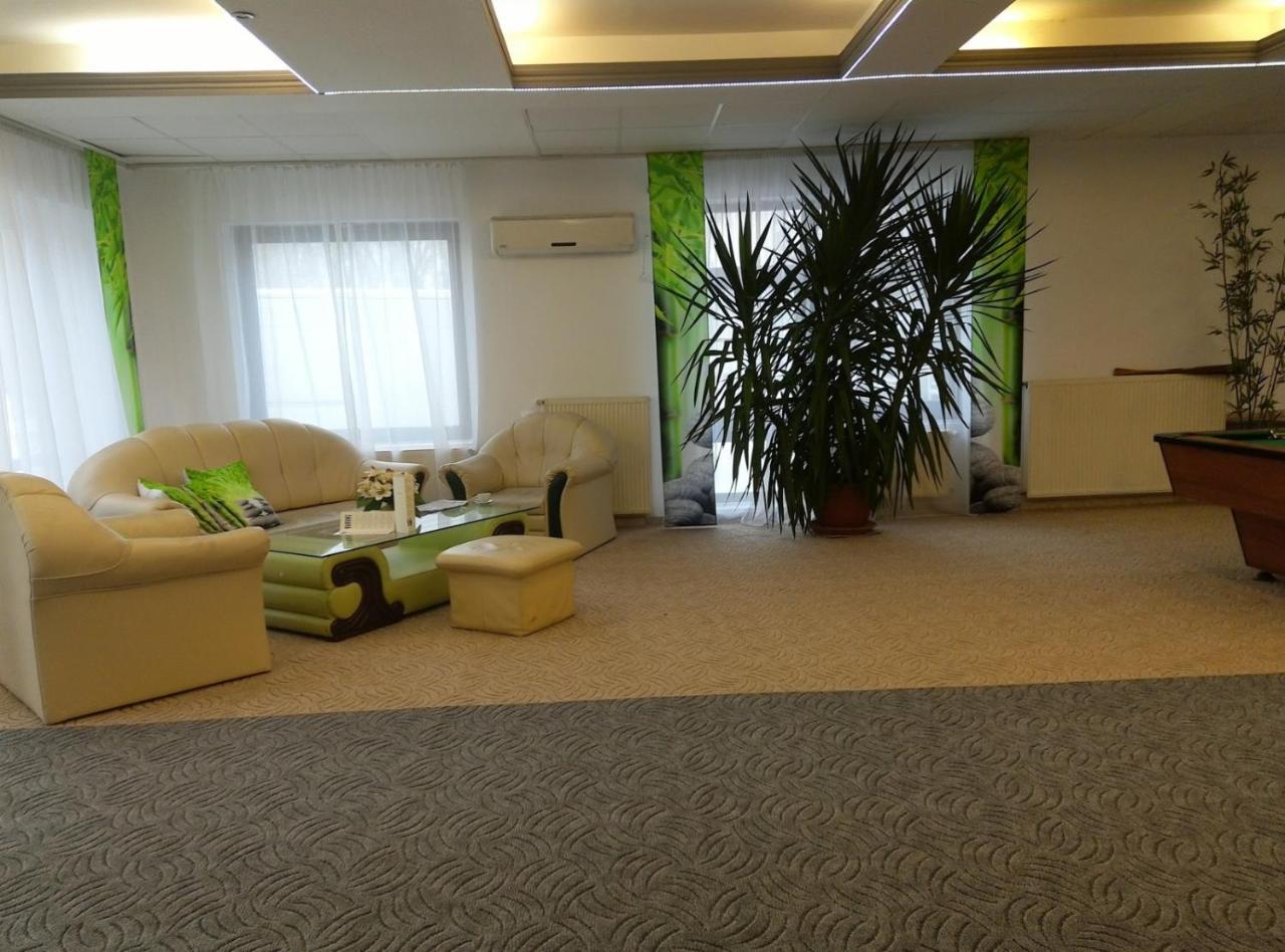 Zsory Hotel Zen & Spa Mezőkövesd Esterno foto