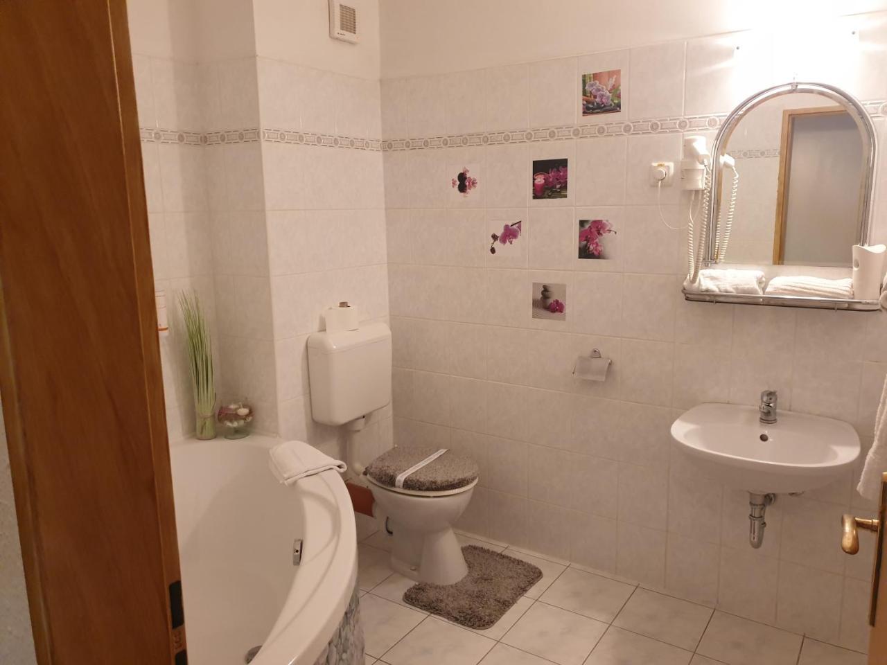Zsory Hotel Zen & Spa Mezőkövesd Esterno foto