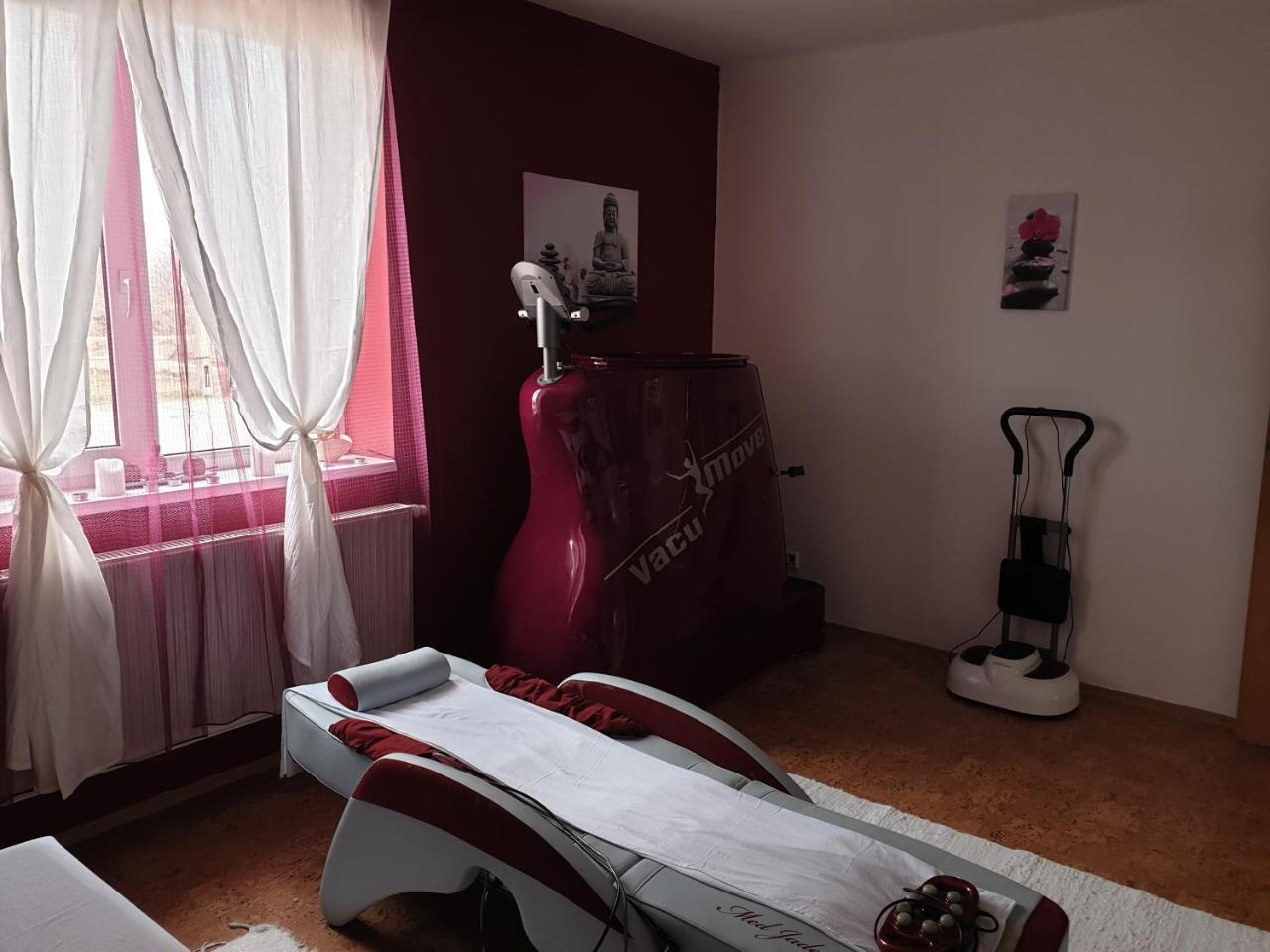 Zsory Hotel Zen & Spa Mezőkövesd Esterno foto